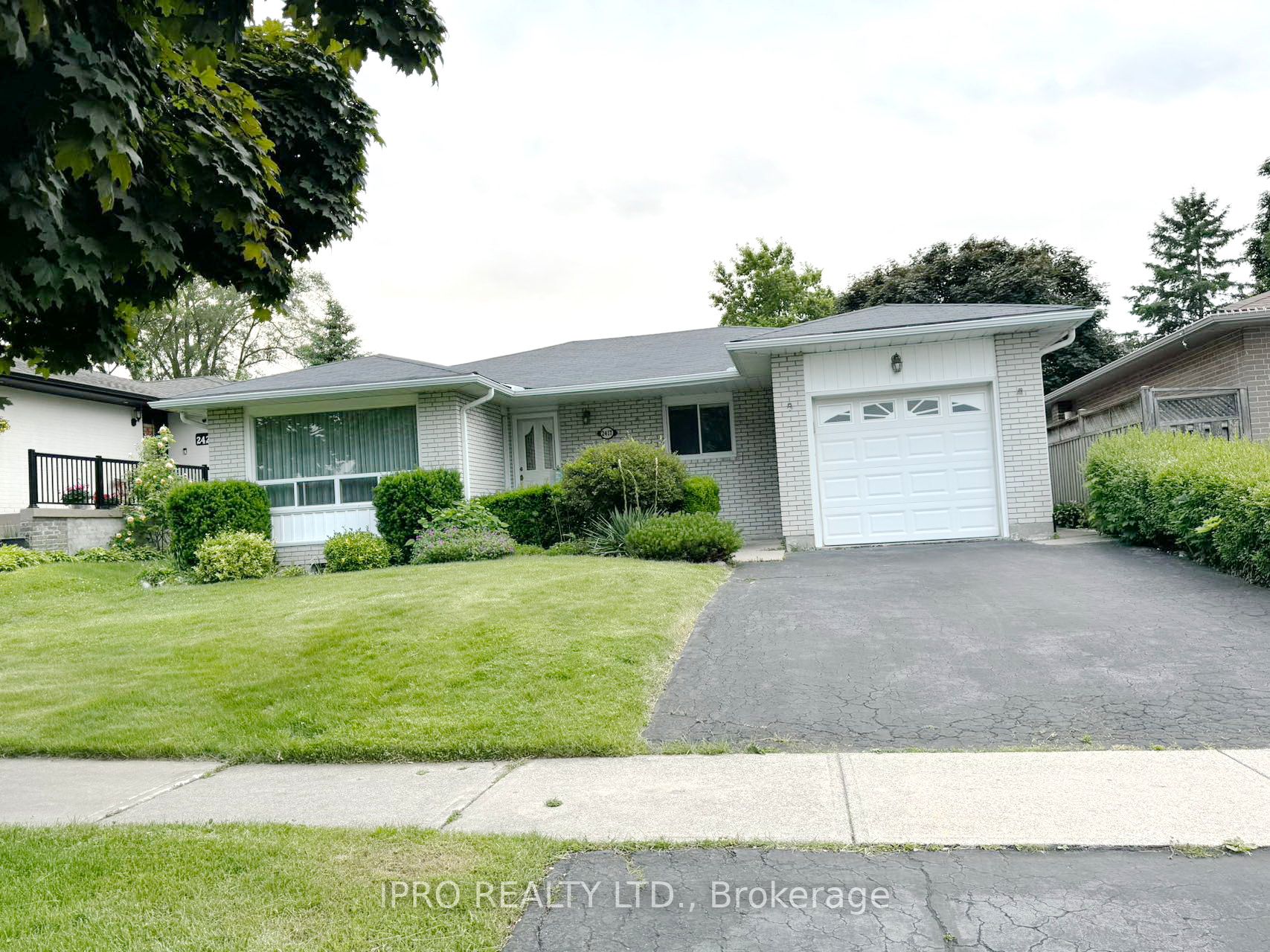 2417 Bonner Rd, Mississauga, Ontario, Clarkson