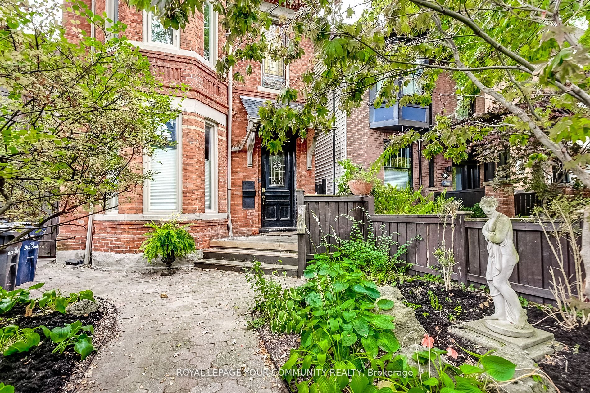 312 Seaton St, Toronto, Ontario, Cabbagetown-South St. James Town