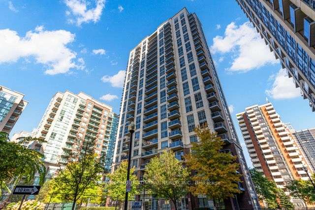 5 Michael Power Pl, Toronto, Ontario, Islington-City Centre West