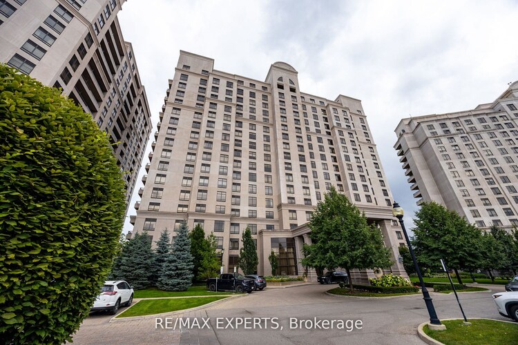 9245 Jane St, Vaughan, Ontario, Maple