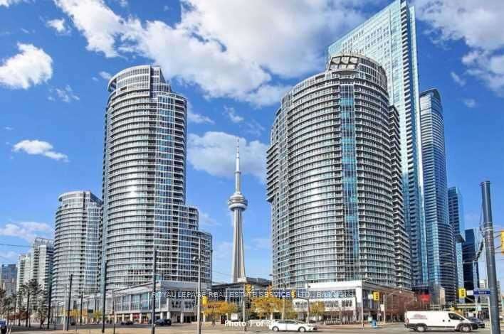 8 York St, Toronto, Ontario, Waterfront Communities C1