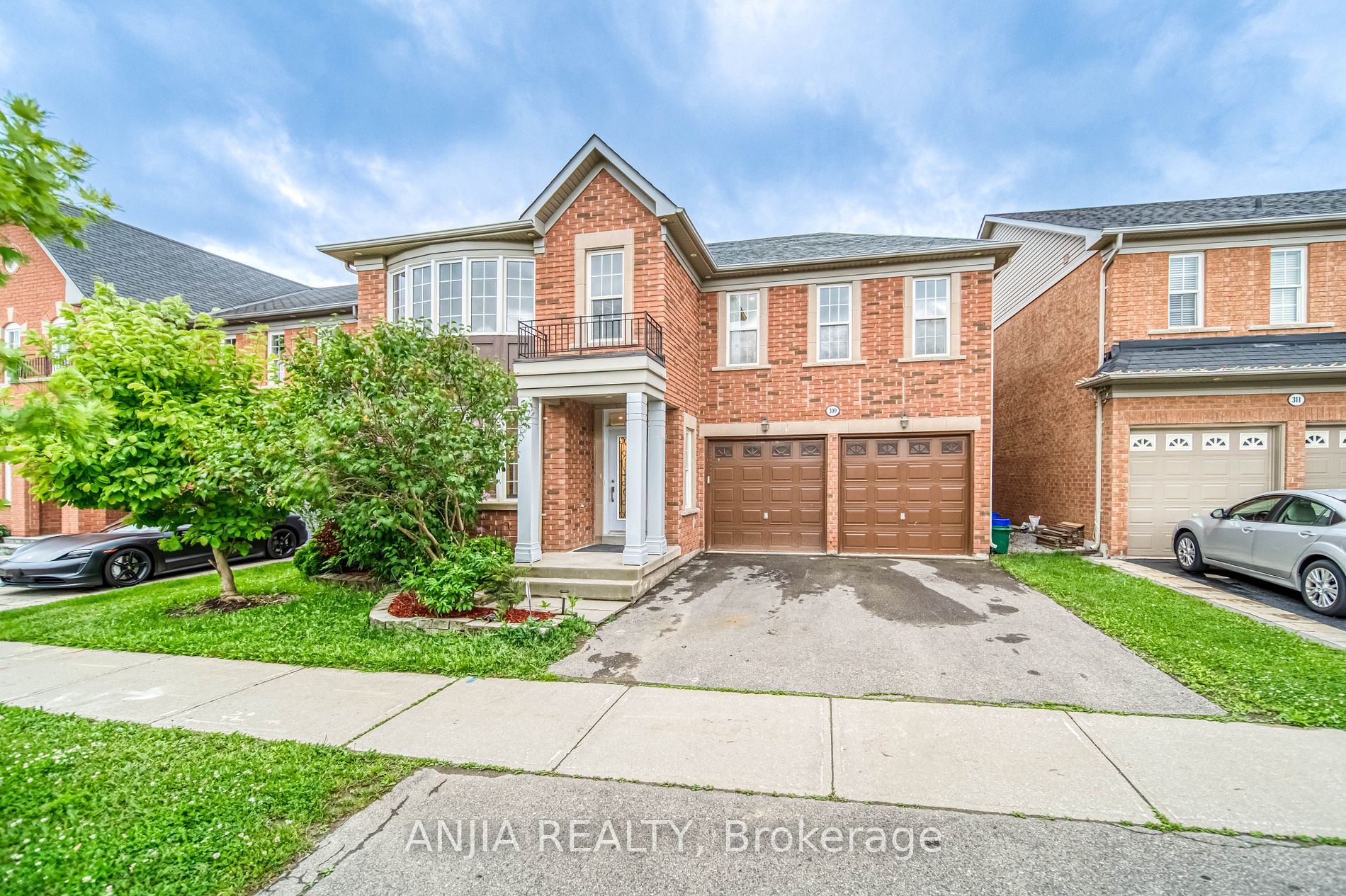 309 Tower Hill Rd, Richmond Hill, Ontario, Jefferson