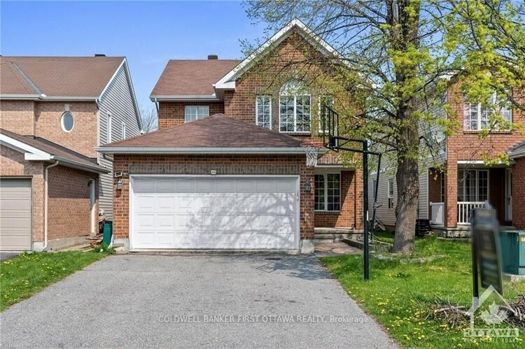 9 ARMAGH Way, Barrhaven, ON, 7706 - Barrhaven - Longfields