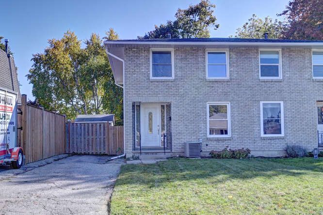 144 Greendale Cres, Kitchener, Ontario, 