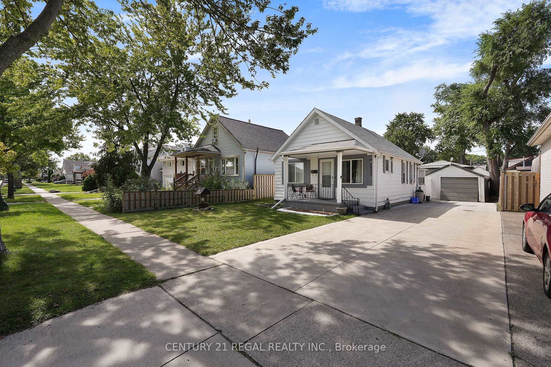 2325 Chandler Rd, Windsor, Ontario, 