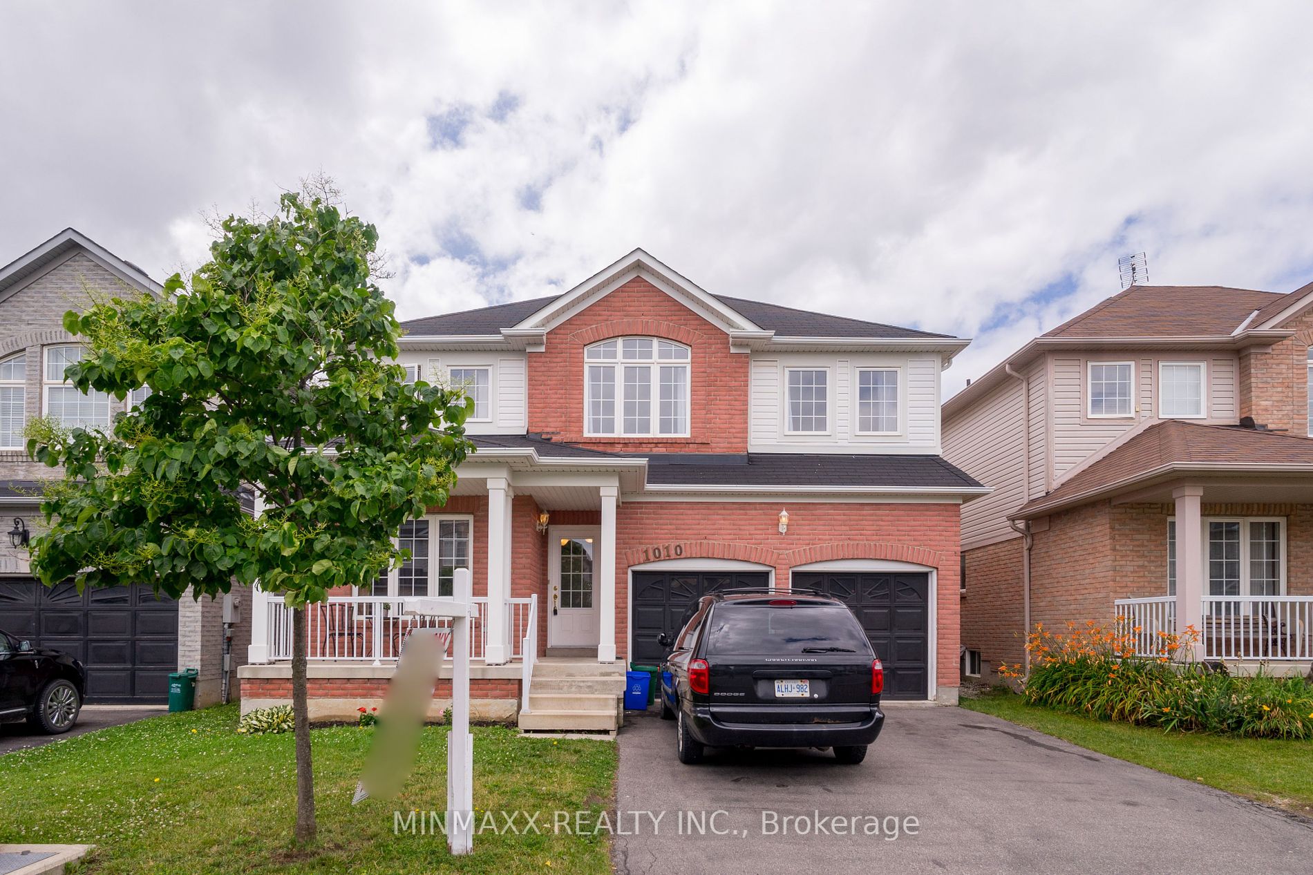 1010 Holdsworth Cres, Milton, Ontario, Coates