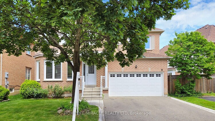 11 Badger Ave, Brampton, Ontario, Sandringham-Wellington