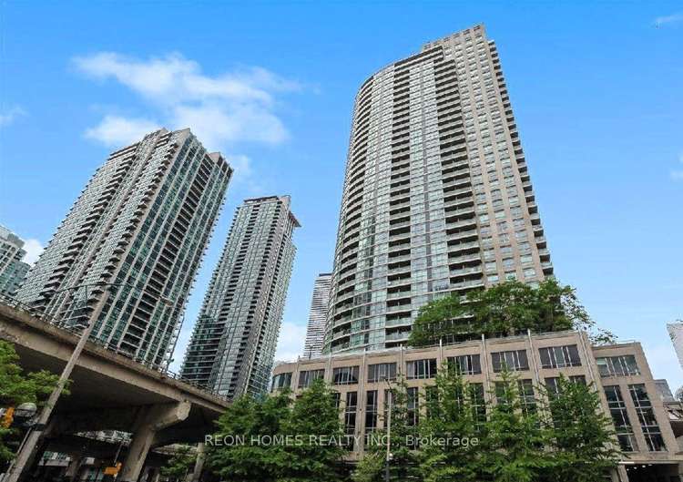 18 Yonge St, Toronto, Ontario, Waterfront Communities C1