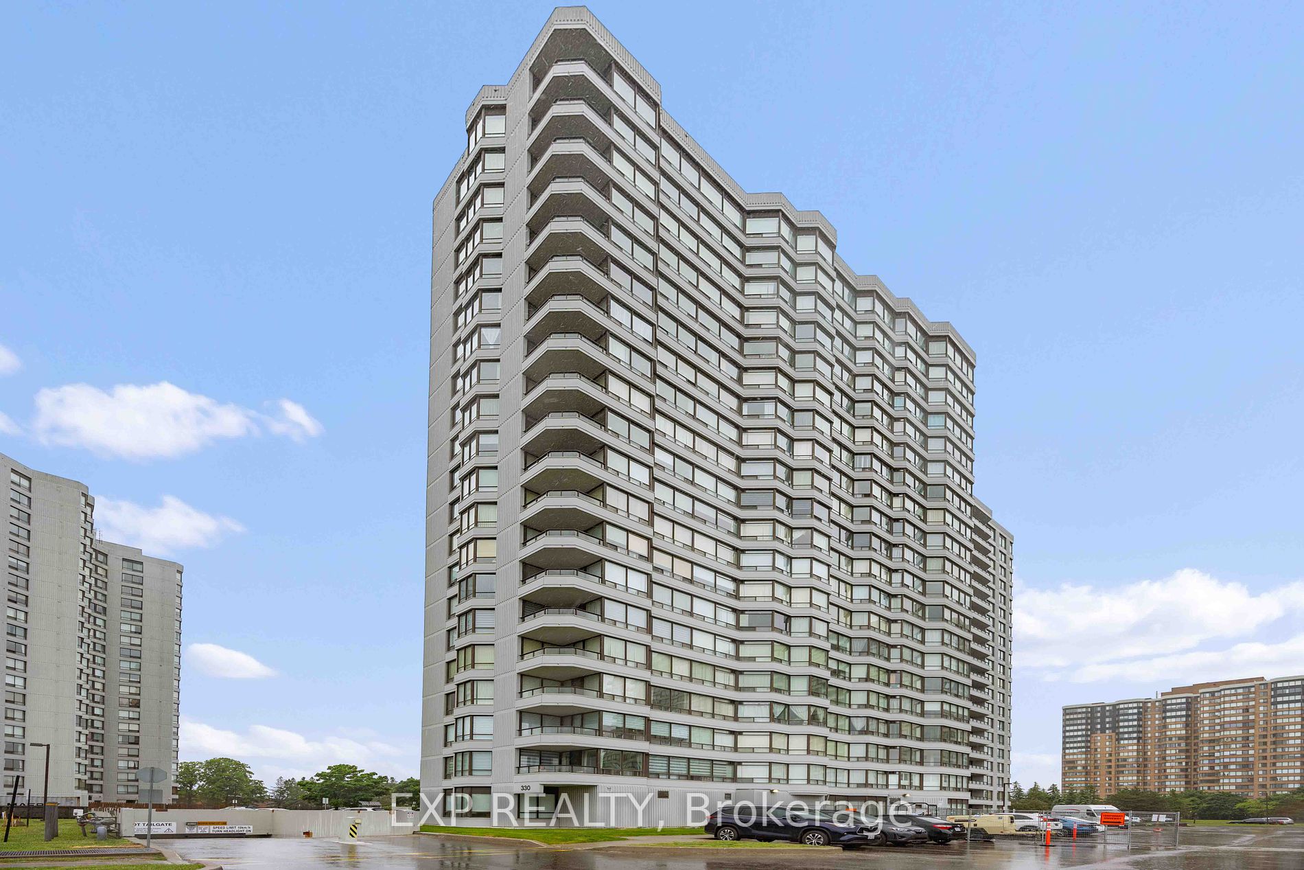 330 Alton Towers Circ, Toronto, Ontario, Milliken