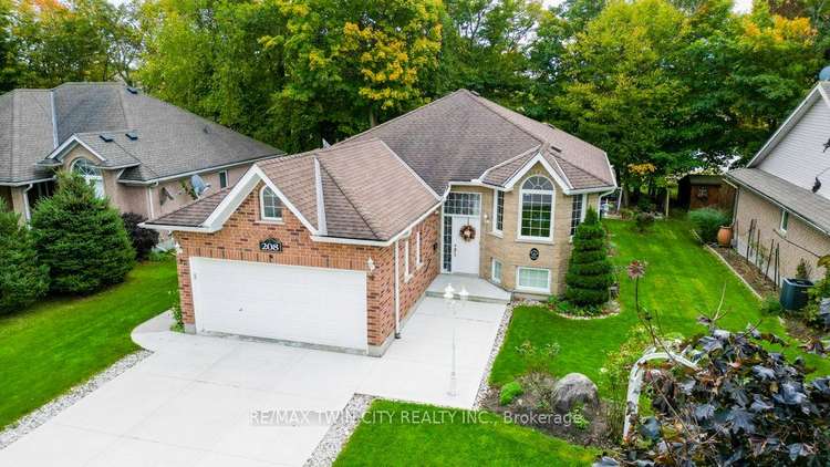 208 Eby Cres, Wilmot, Ontario, 