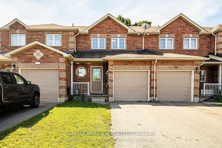 71 Sydenham Wells, Barrie, Ontario, Georgian Drive