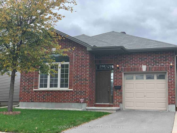 388 Bamburgh Way, Barrhaven, Ontario, 7701 - Barrhaven - Pheasant Run