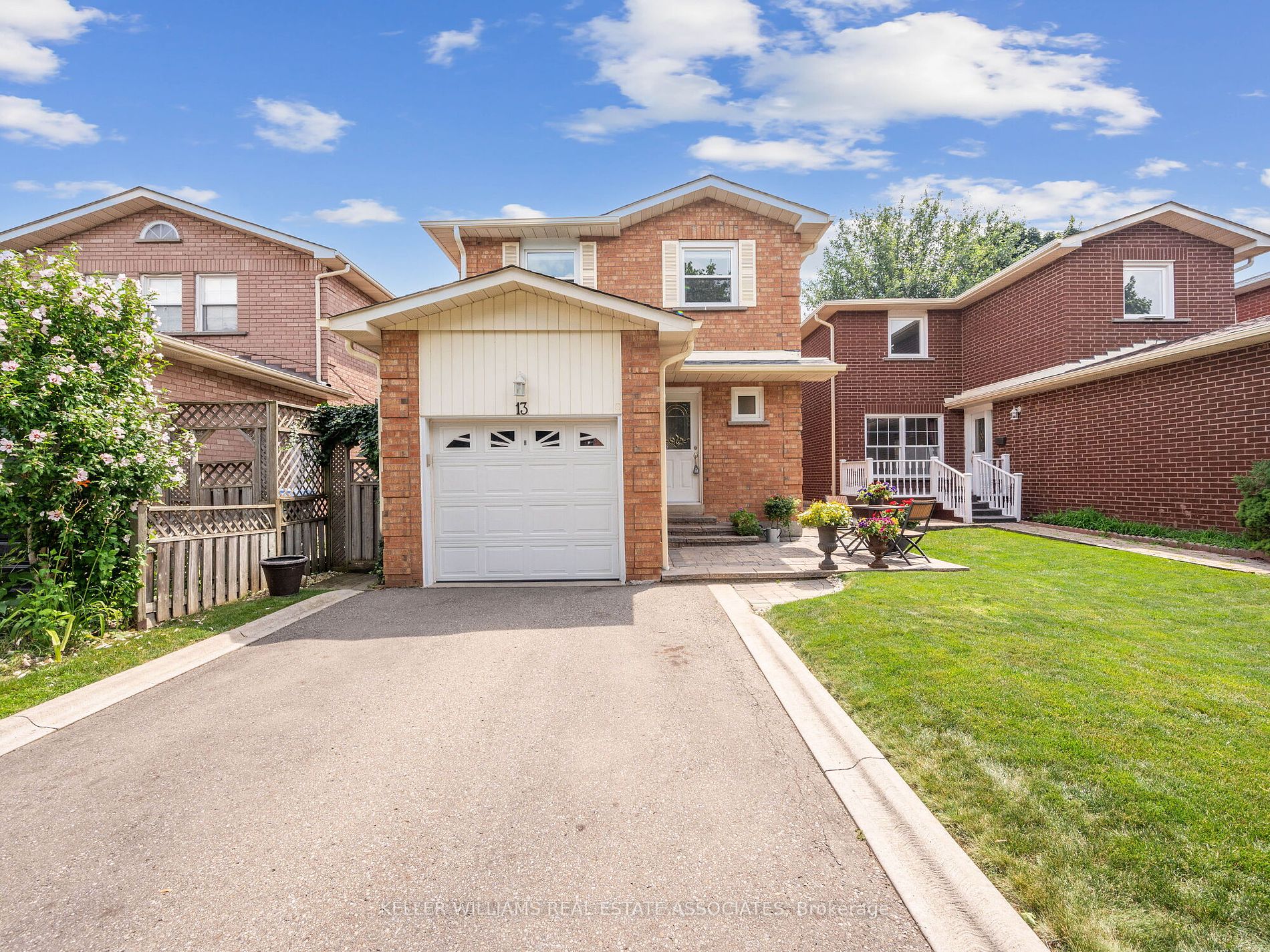 13 Cashel St, Brampton, Ontario, Heart Lake West