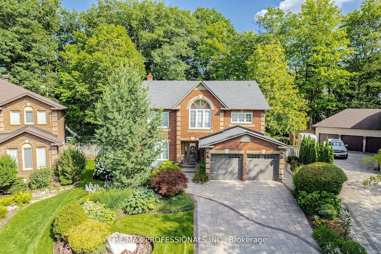 10 Grand Oaks Crt, Brampton, Ontario, Snelgrove