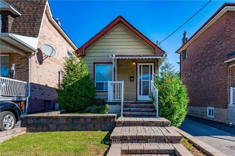 25 Blandford St, Toronto, Ontario, Oakwood Village