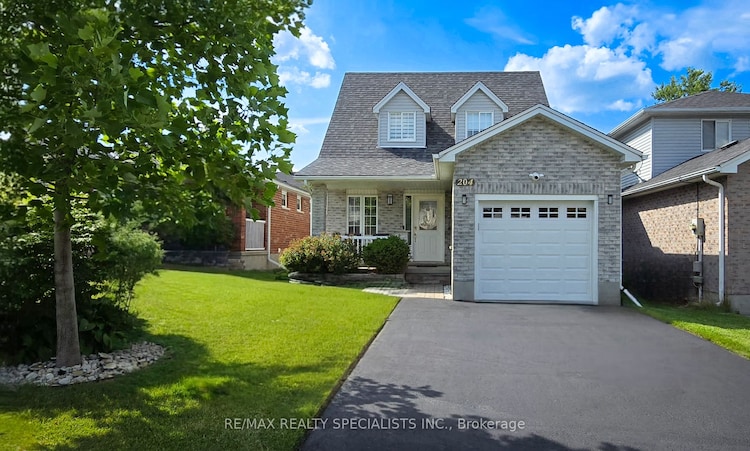 204 Country Club Dr, Guelph, Ontario, Waverley