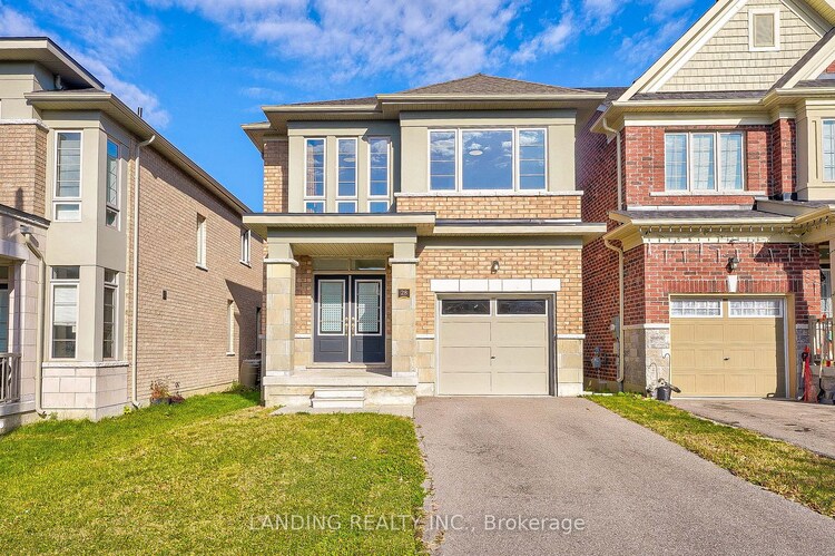 28 Applegate Dr, East Gwillimbury, Ontario, Sharon