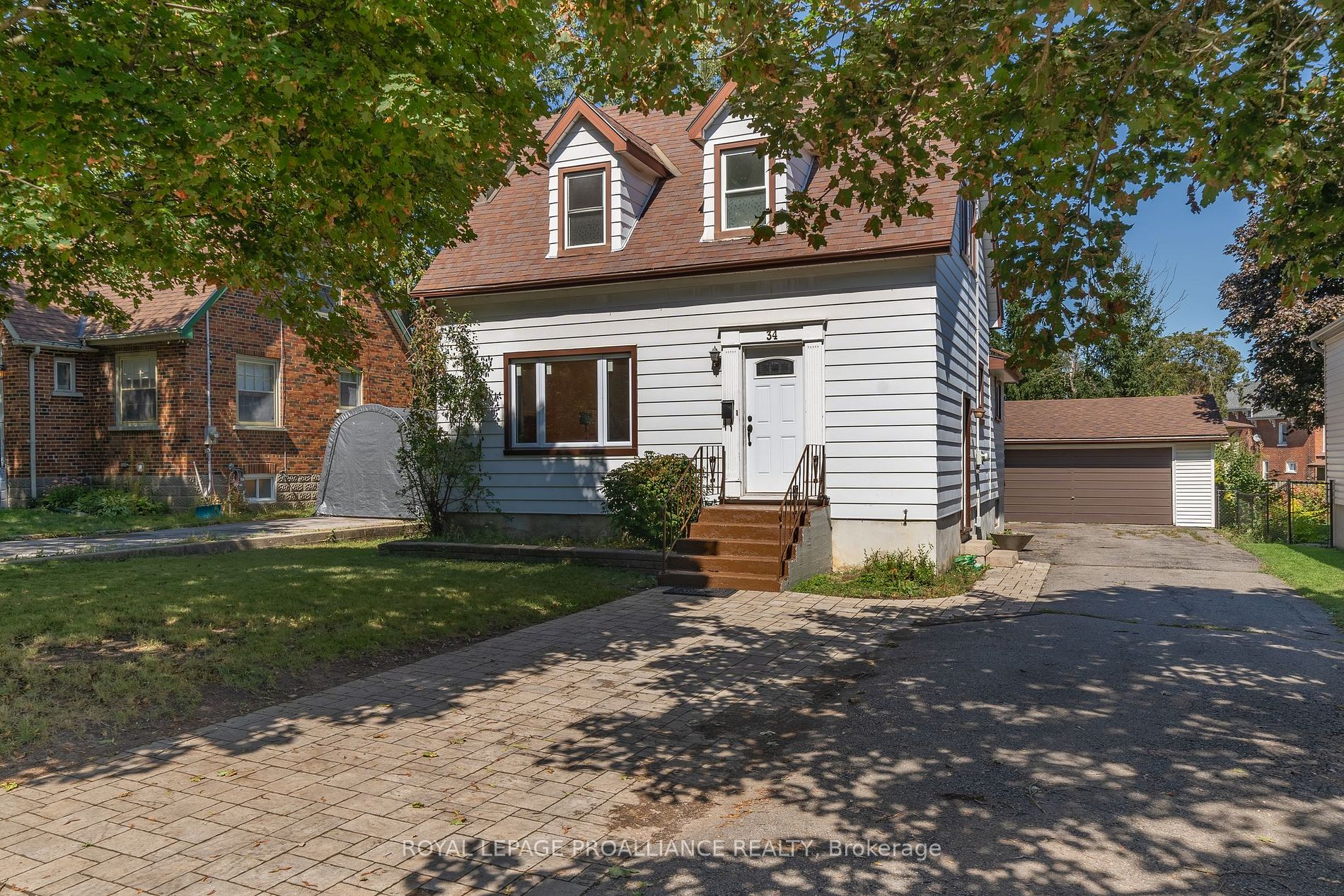 34 Lewis St, Belleville, Ontario, 