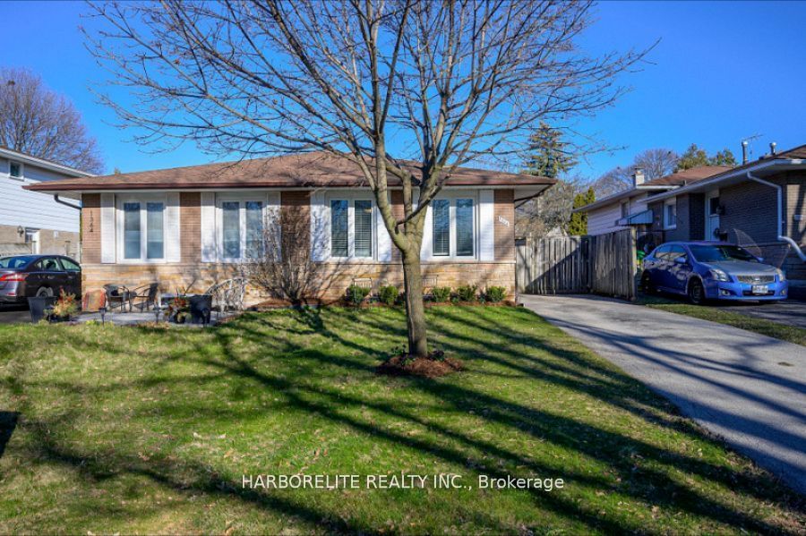 1366 ROYLEN Rd, Oakville, Ontario, College Park