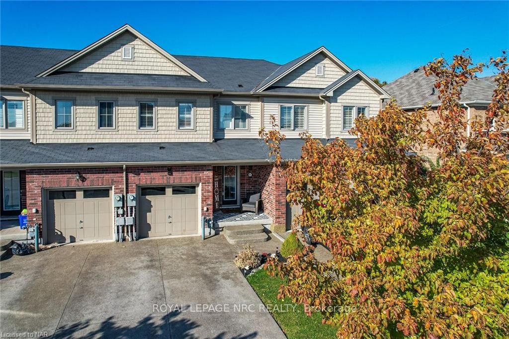 8681 DOGWOOD Cres, Niagara Falls, Ontario, 222 - Brown