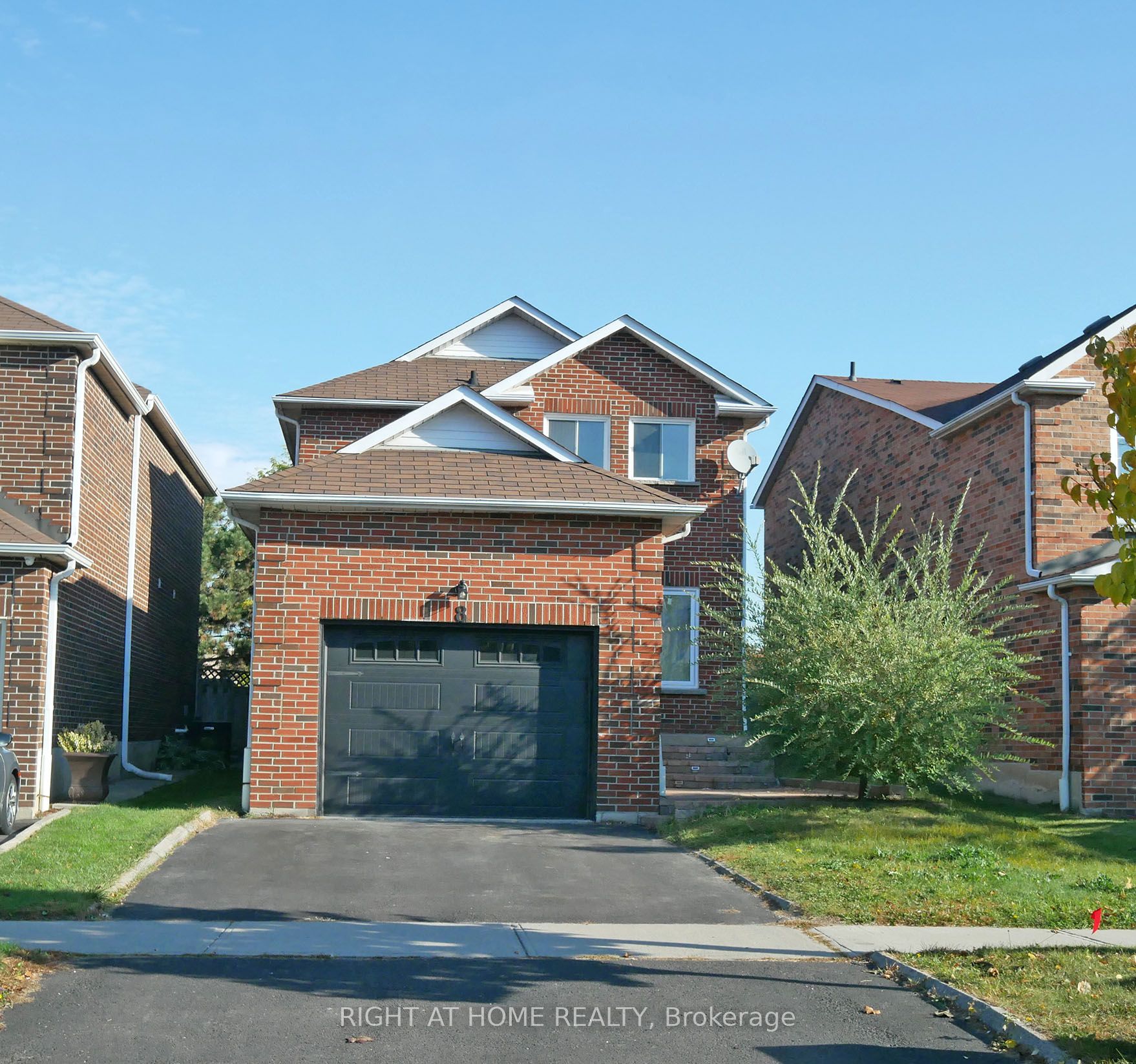 8 REED Dr, Ajax, Ontario, Central