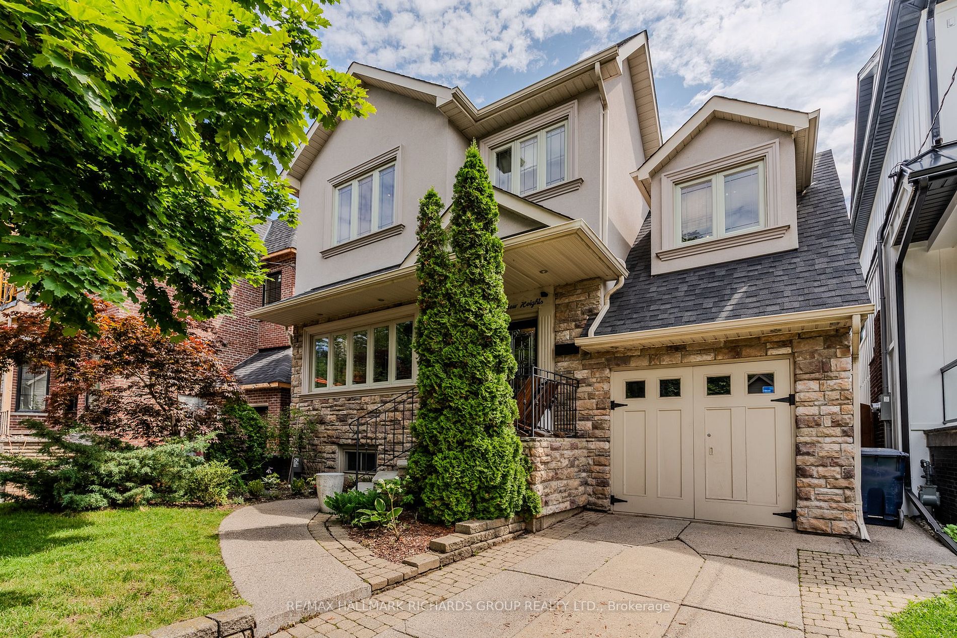 7 Parkview Hts, Toronto, Ontario, Birchcliffe-Cliffside