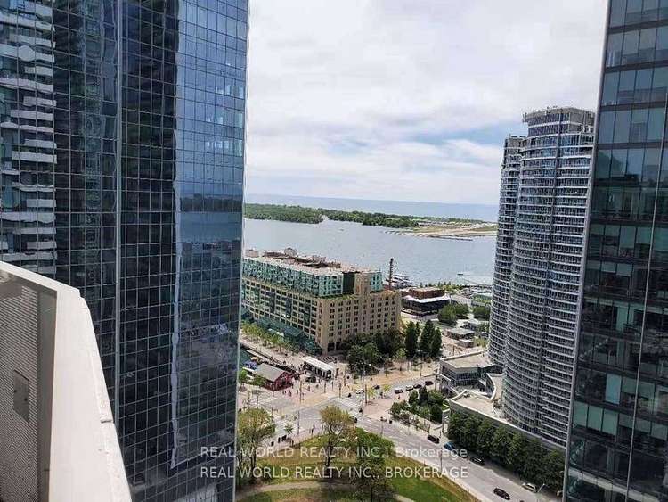 88 Harbour St, Toronto, Ontario, Waterfront Communities C1