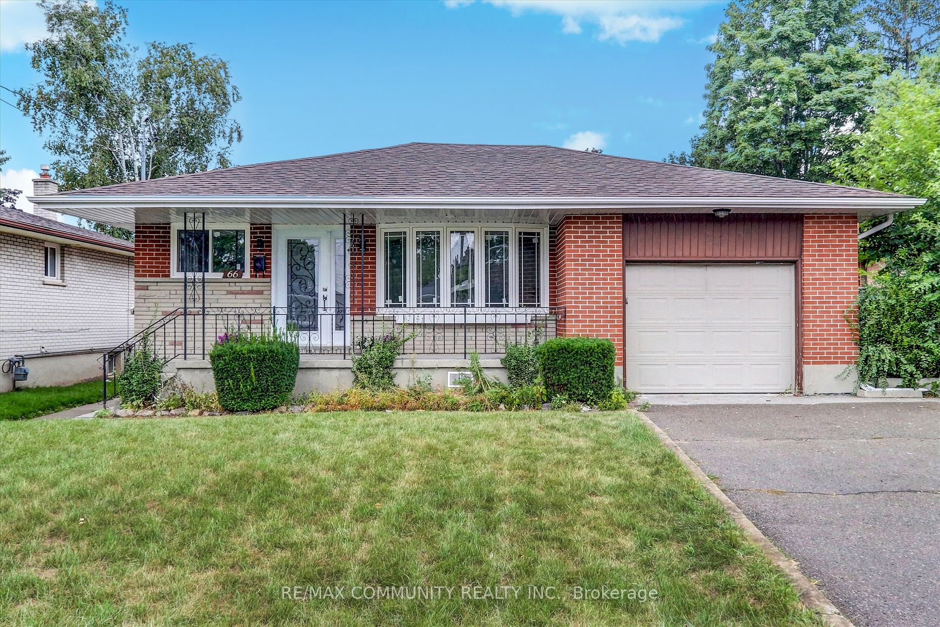 66 Valdez Crt, Oshawa, Ontario, Vanier