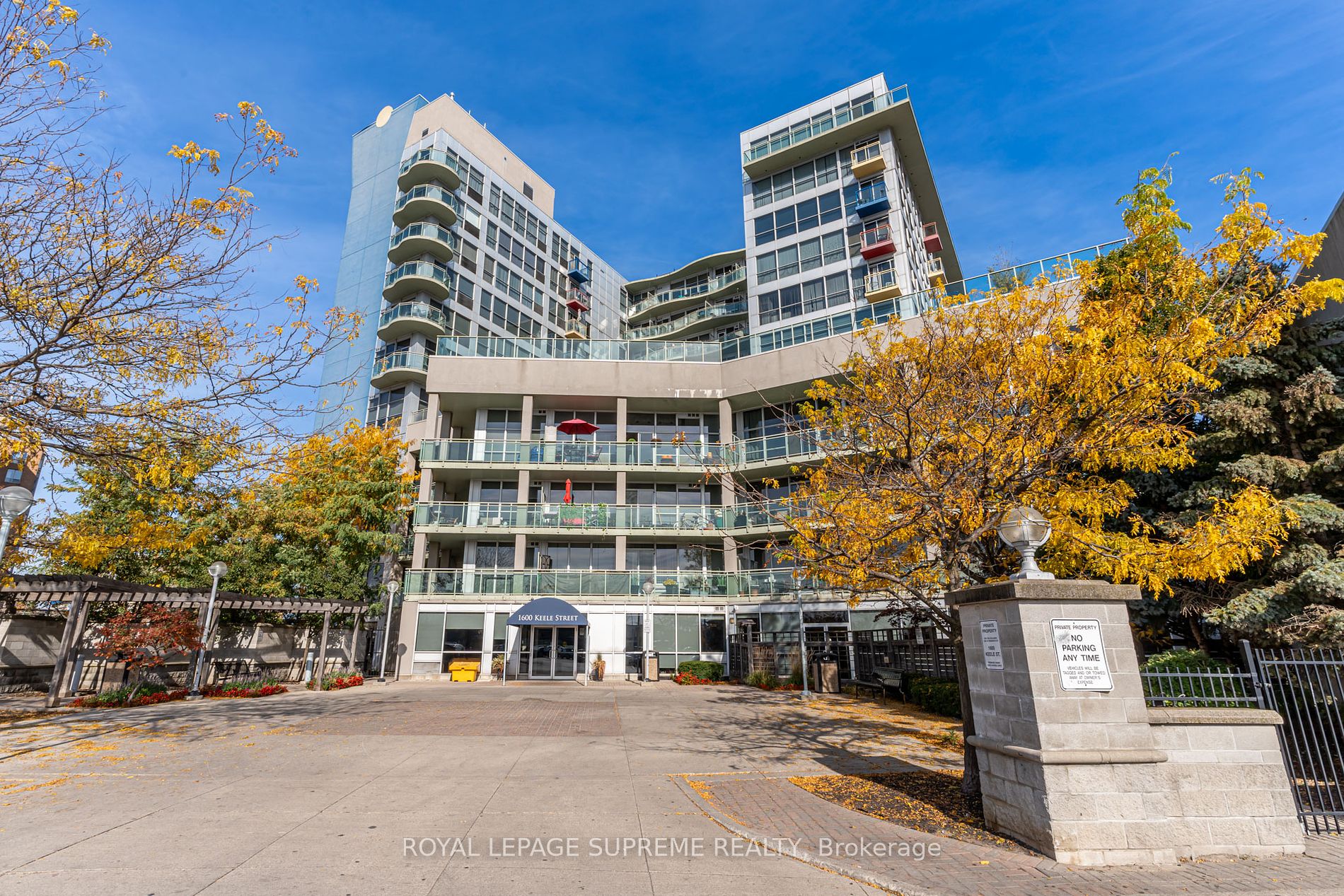 1600 Keele St, Toronto, Ontario, Keelesdale-Eglinton West