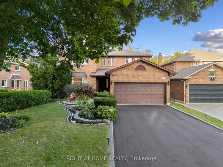 81 Carrington Dr, Richmond Hill, Ontario, Mill Pond