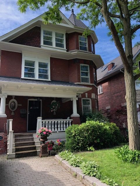 33 Fairview Blvd, Toronto, Ontario, North Riverdale