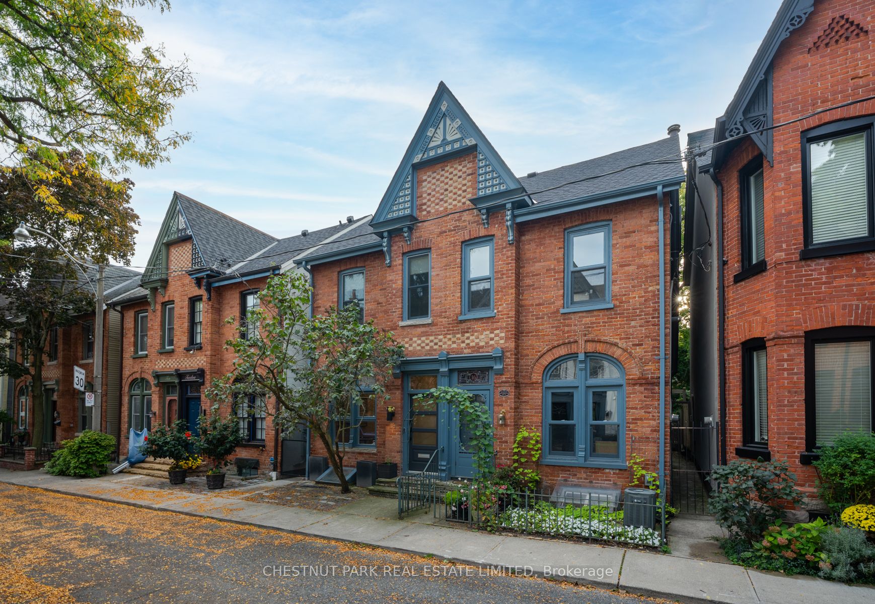 14 Wellesley Ave, Toronto, Ontario, Cabbagetown-South St. James Town