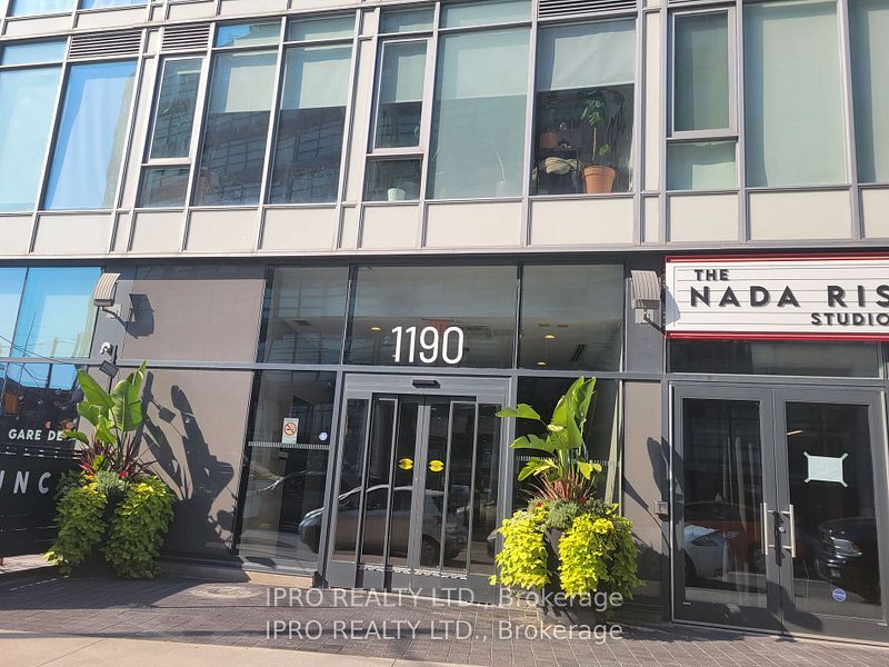 1190 Dundas St E, Toronto, Ontario, South Riverdale