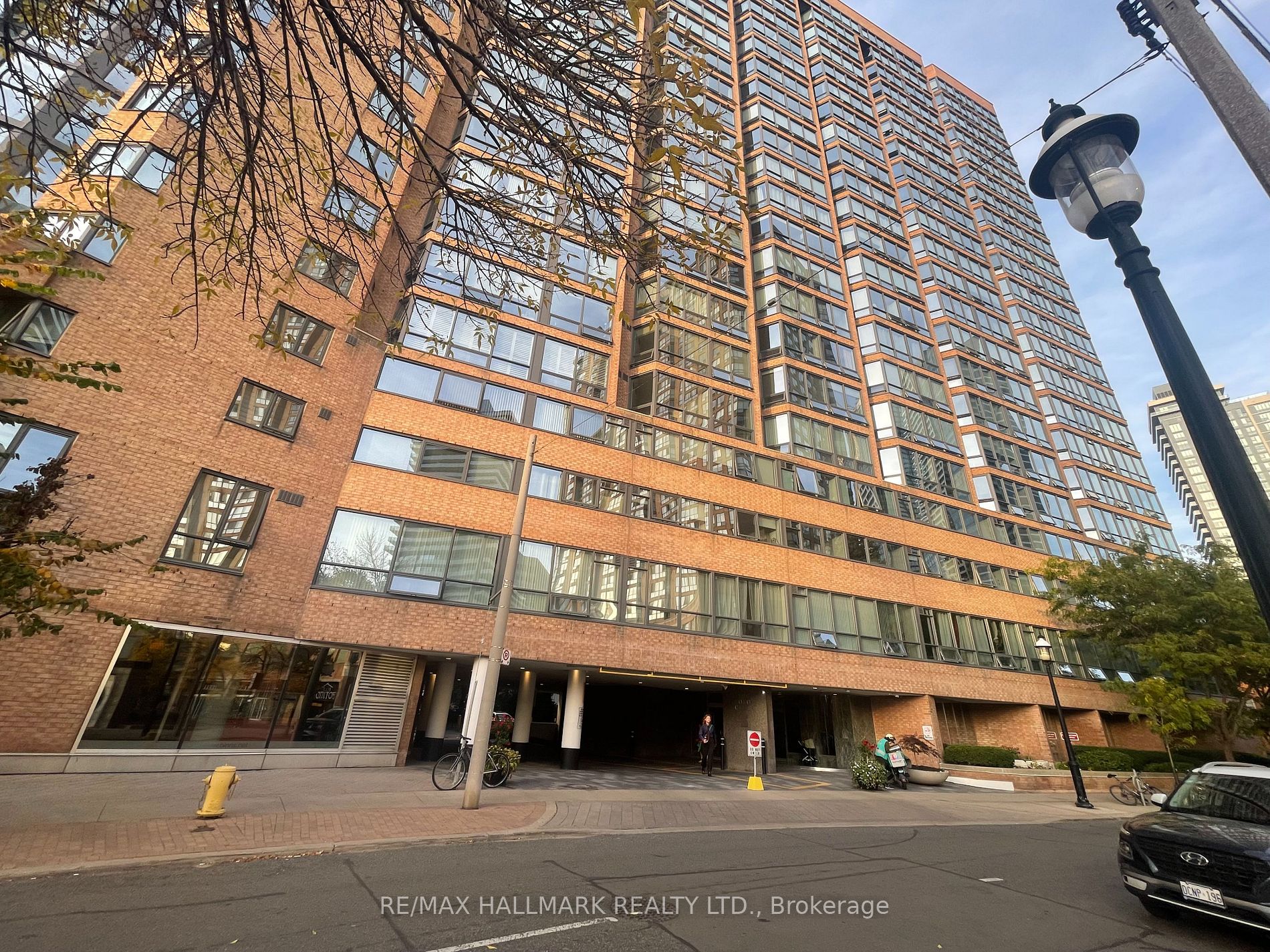 1055 Bay  (Furnished & Prkng) St, Toronto, Ontario, Bay Street Corridor