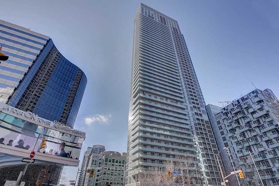 300 Front St W, Toronto, Ontario, Waterfront Communities C1