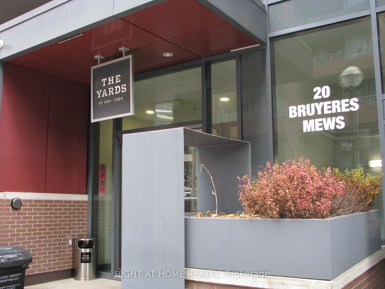 20 Bruyeres Mews, Toronto, Ontario, Niagara