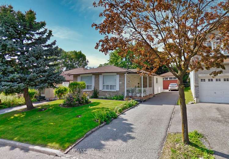 12 Mcclure Cres, Toronto, Ontario, Malvern