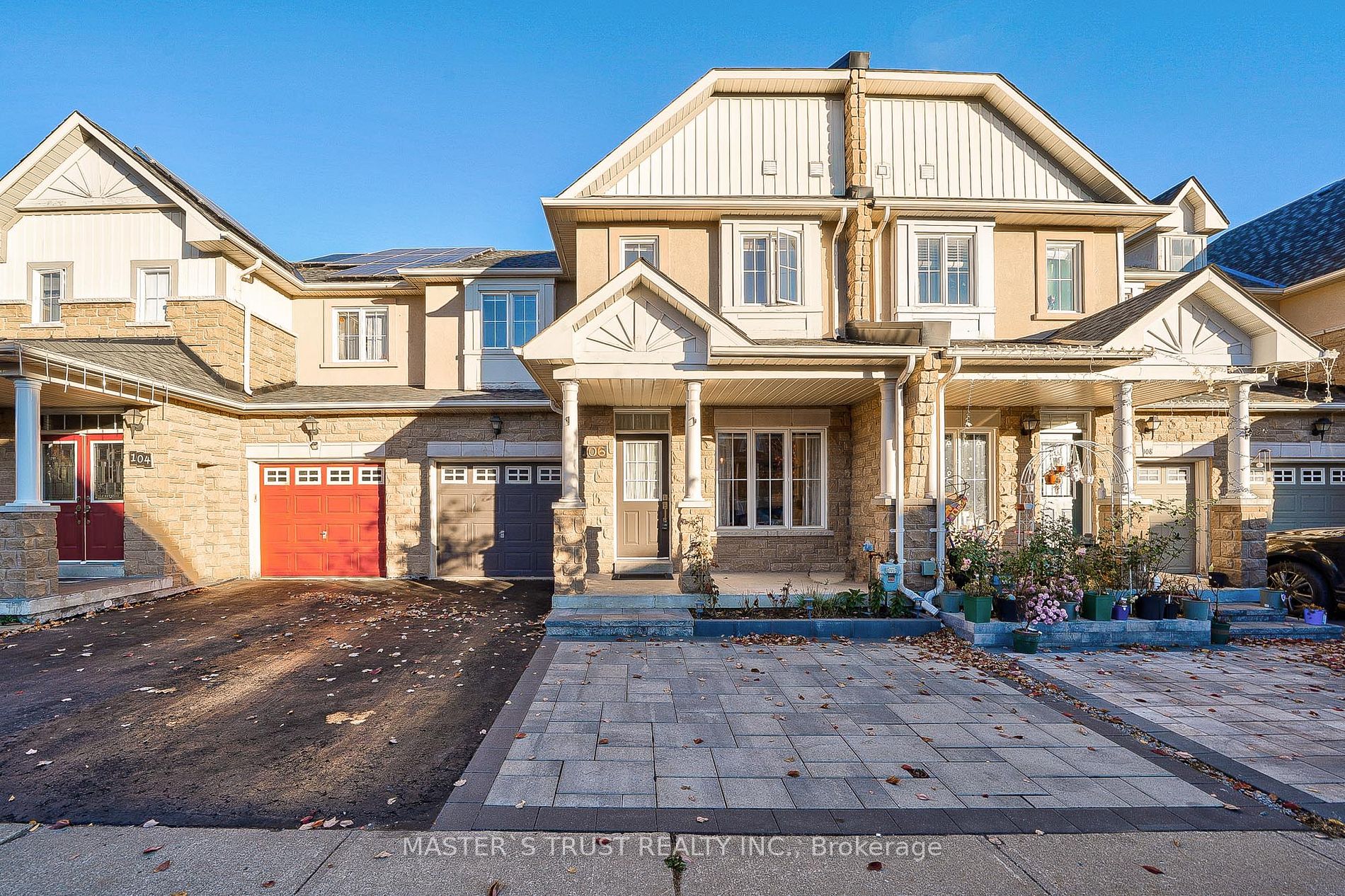 106 Lebovic Dr, Richmond Hill, Ontario, Oak Ridges Lake Wilcox