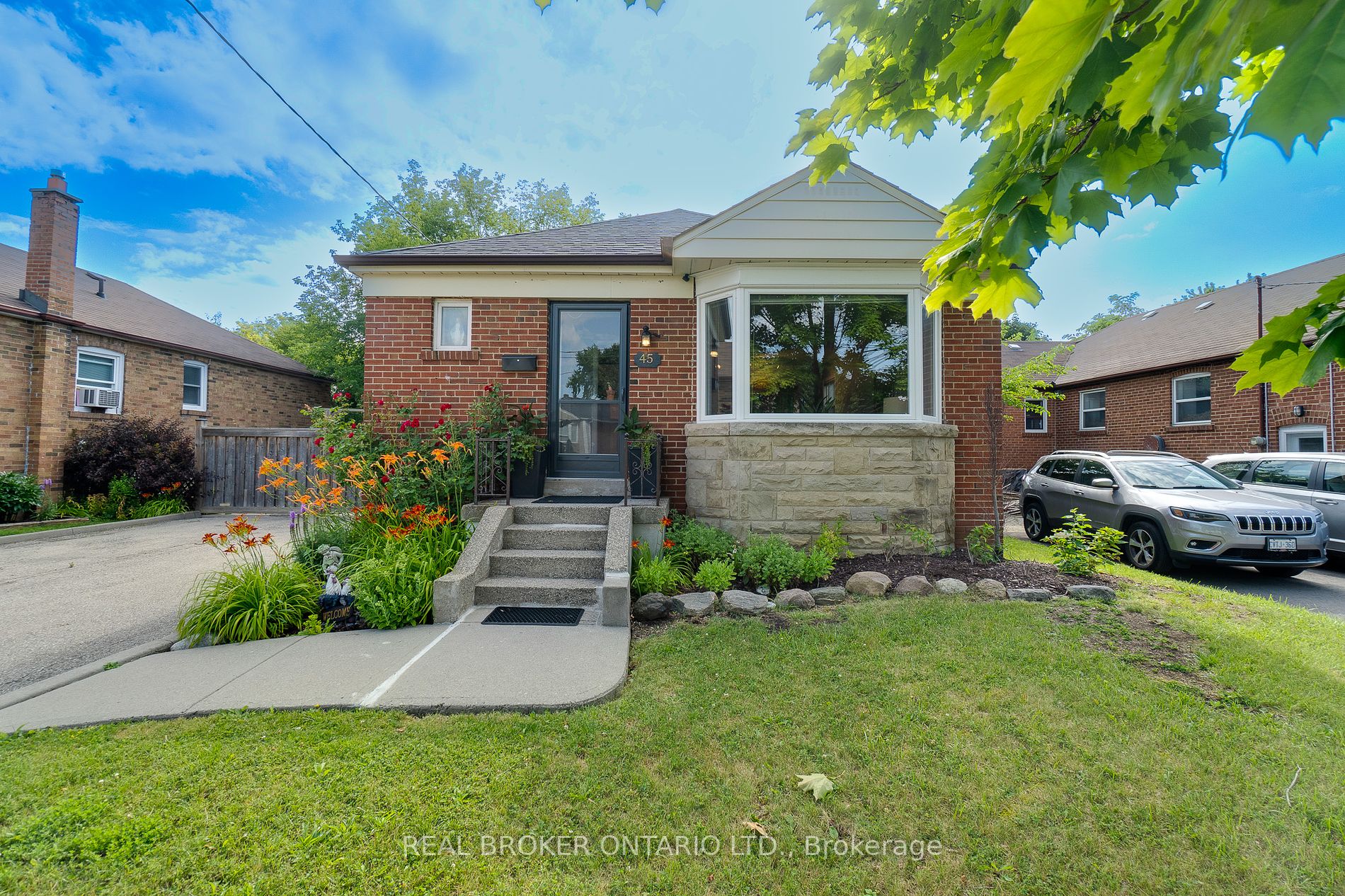 45 Mayall Ave, Toronto, Ontario, Downsview-Roding-CFB