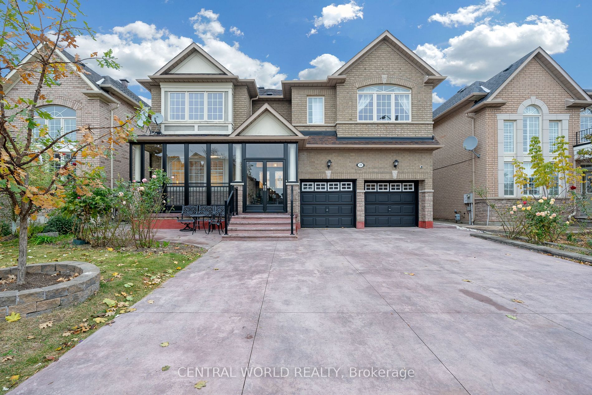 39 Robert Grundy Rd, Markham, Ontario, Cachet