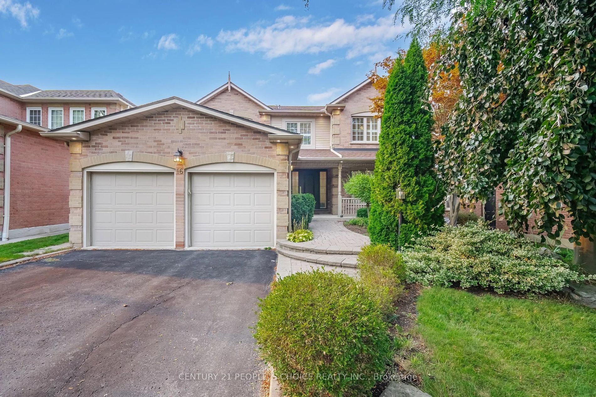 16 Kennett Dr, Whitby, Ontario, Lynde Creek