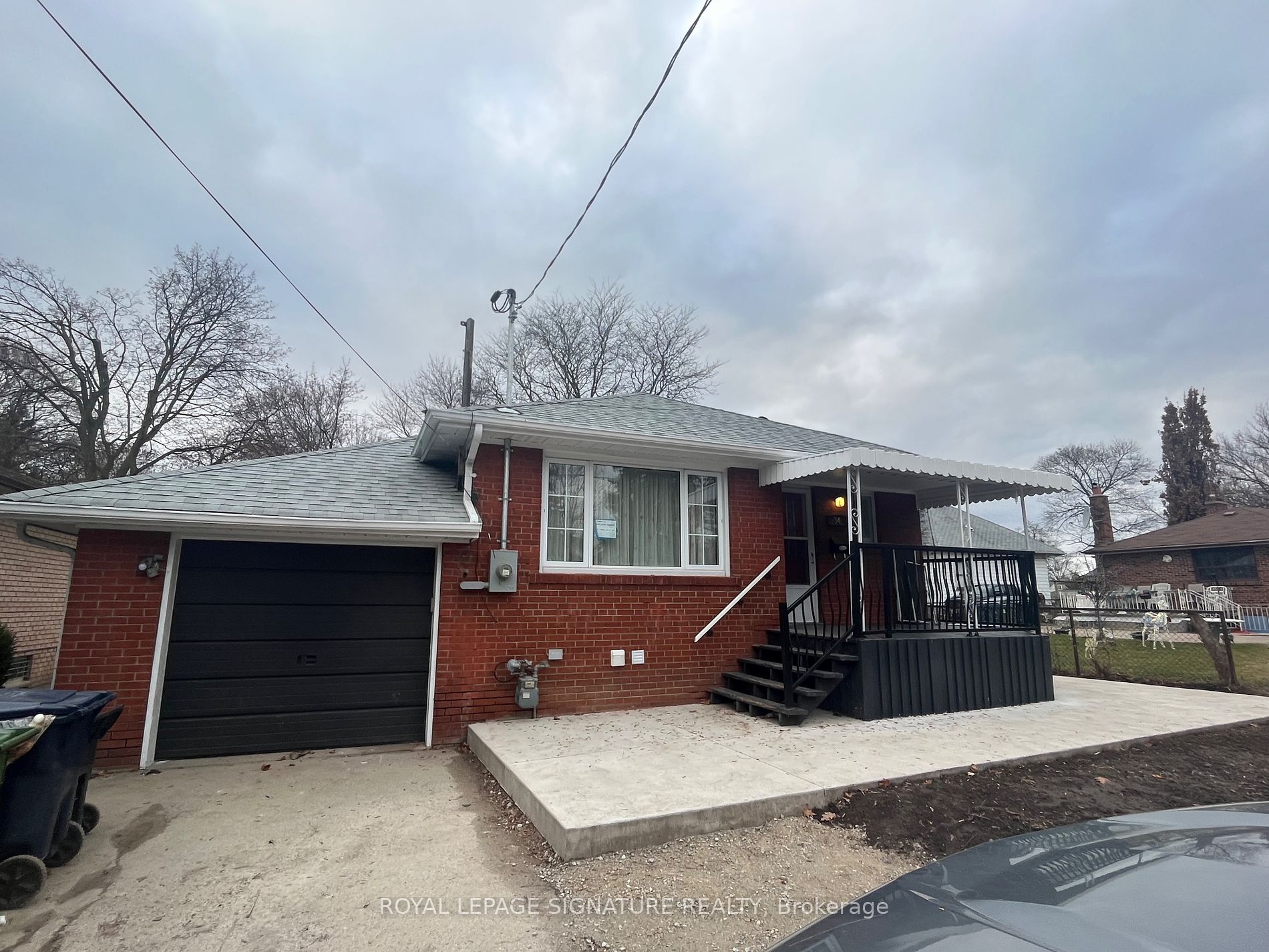 54 Riverdale Dr, Toronto, Ontario, Thistletown-Beaumonde Heights