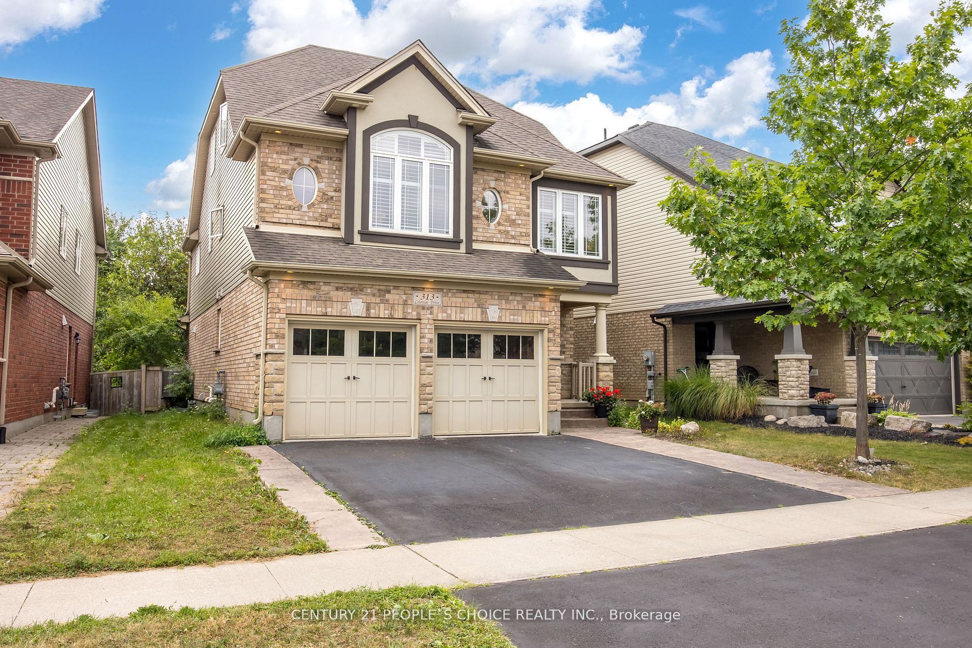 313 Colonial Dr, Guelph, Ontario, Pine Ridge