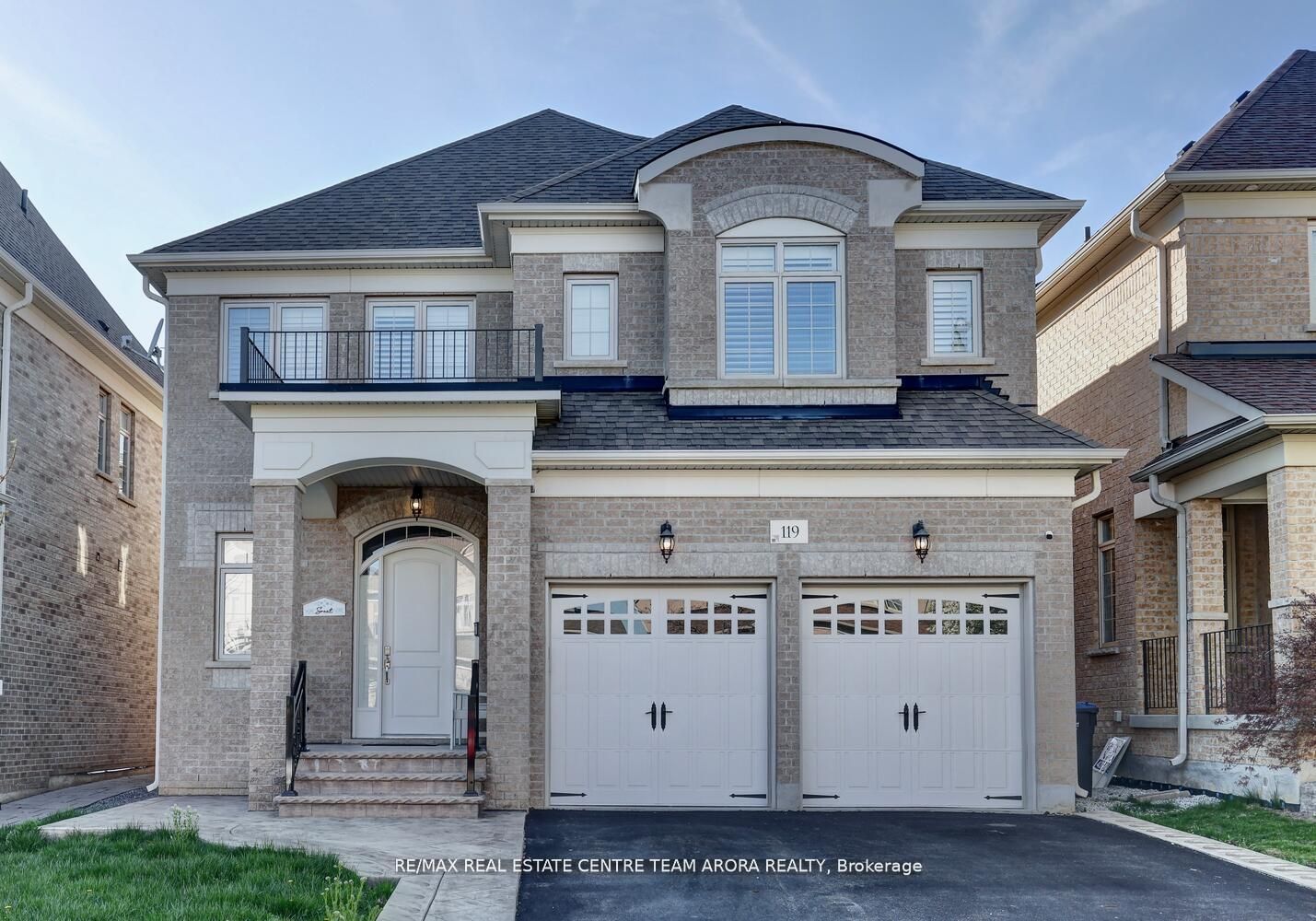 119 Coastline Dr, Brampton, Ontario, Bram West