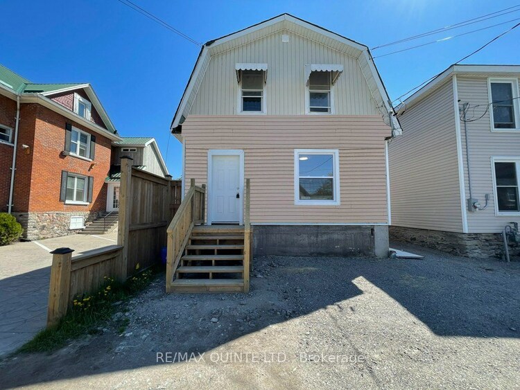 245 COLEMAN St, Belleville, Ontario, 