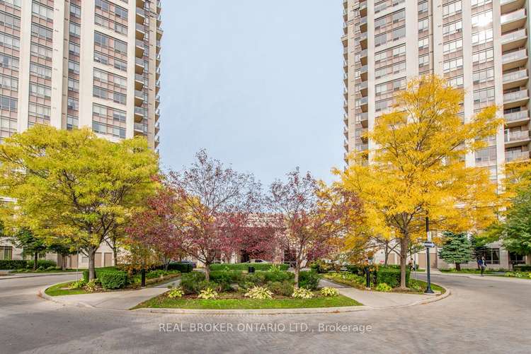 710 Humberwood Blvd, Toronto, Ontario, West Humber-Clairville