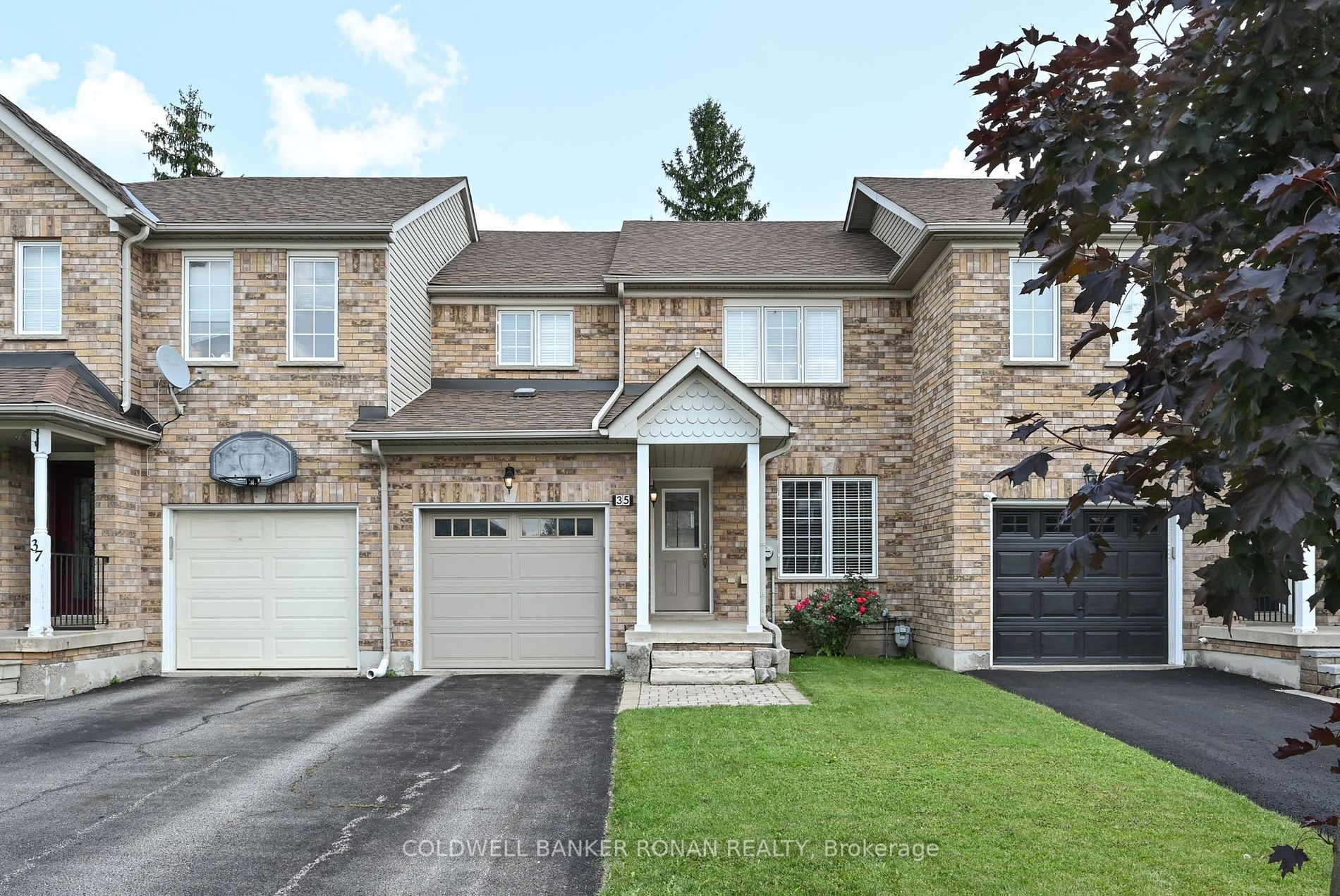 35 Jessop Ave, King, Ontario, Schomberg