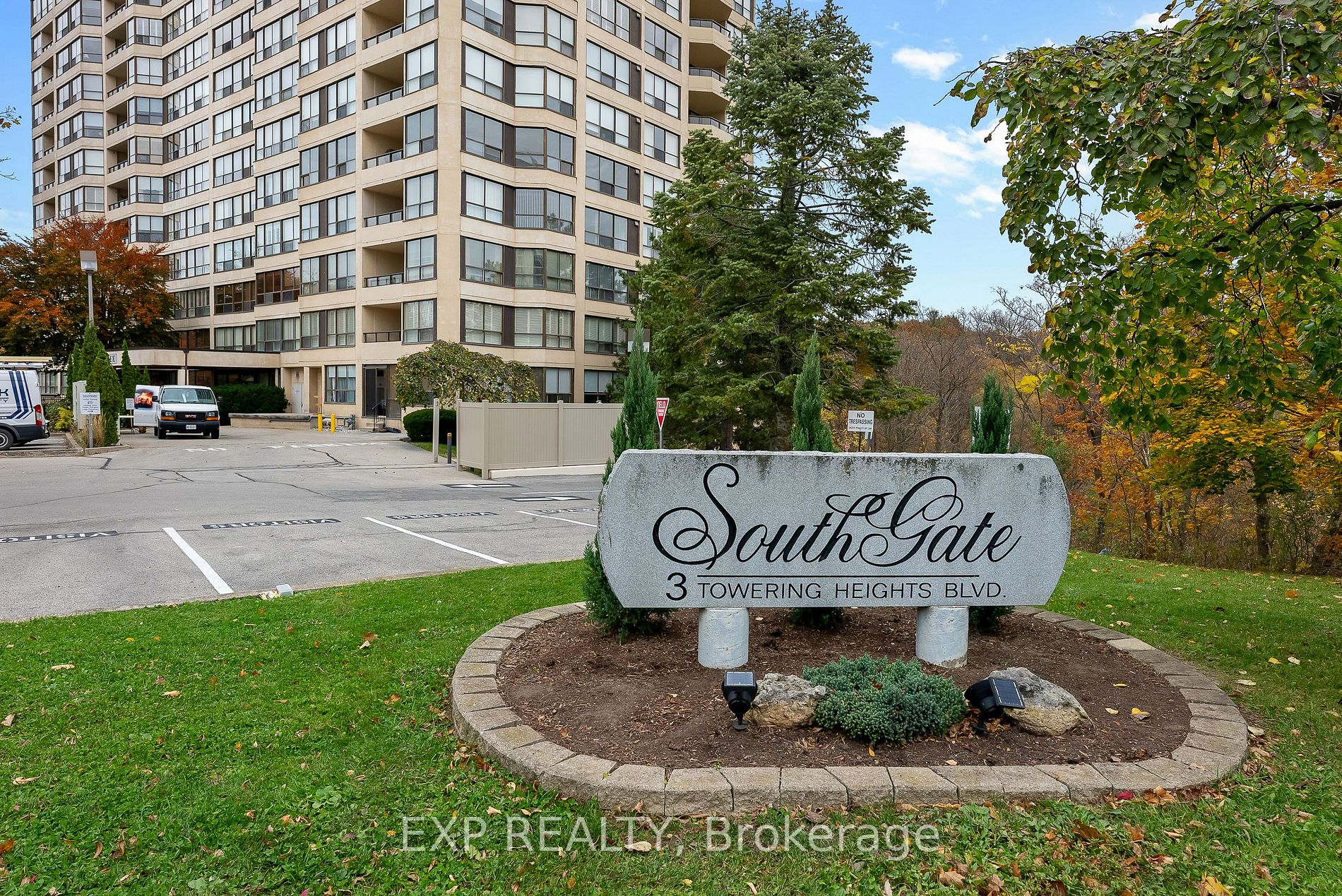 3 Towering Hts Blvd, St. Catharines, Ontario, 461 - Glendale/Glenridge