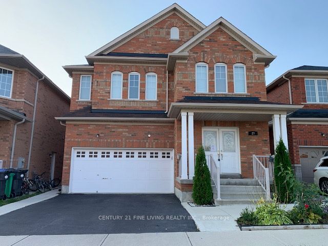 27 Locarno St, Peel, Ontario