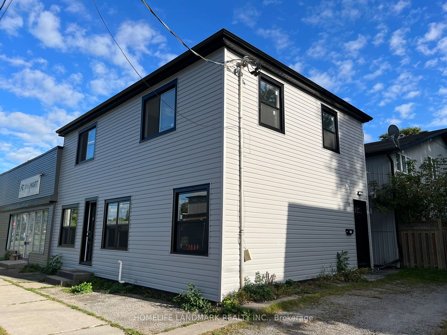 757 Lock St, Peterborough, Ontario, Otonabee